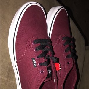 Men’s van oxblood white 9.0